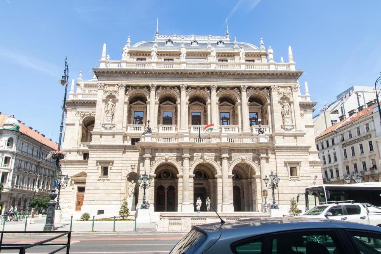 Central Relax Boutique Suites Budapest Kültér fotó